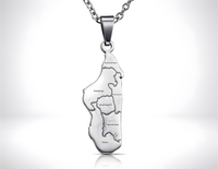 Collier pendentif carte Madagascar argenté acier inoxydable